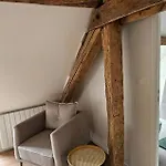 بيت للعطل Le Clos Des Instants *