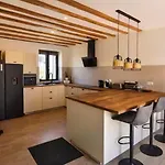 Le Clos Des Instants