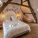 بيت للعطل Le Clos Des Instants