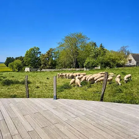 Le Clos Des Instants Holiday home Saint-Remy-Blanzy